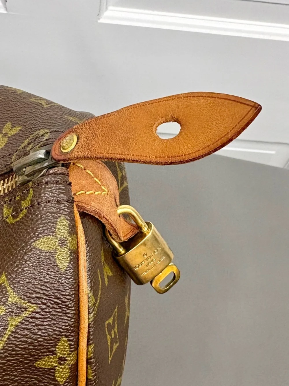 Louis Vuitton Vintage Speedy 35 Monogram Canvas